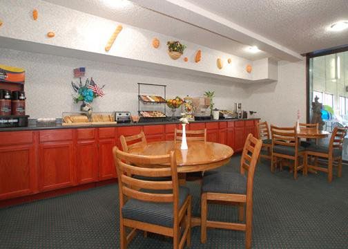 Premier Inn And Suites Erick Restaurant billede